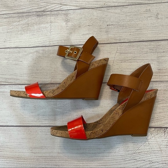 BCBGeneration Blaise Wedge Sandal - Picture 3 of 8